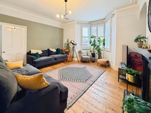 Photo 7- click for photo gallery